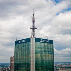 Marriott Warszawa: Kto jest właścicielem i dlaczego zmienił nazwę?