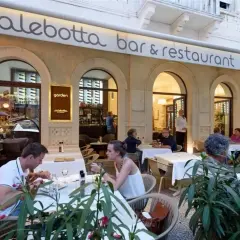 Trogir: Gdzie zjeść? Top restauracje i lokalne smaki (przewodnik)