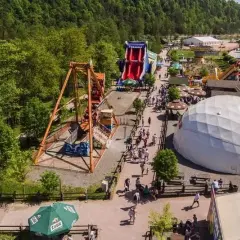 Świętokrzyskie z dzieckiem: Jak zaplanować idealny rodzinny wyjazd?