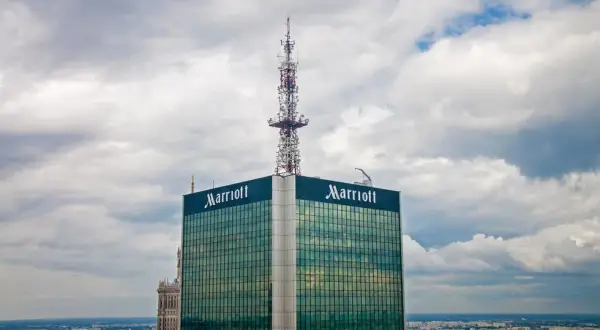 Marriott Warszawa: Kto jest właścicielem i dlaczego zmienił nazwę?