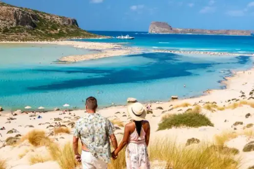 Kreta: Gdzie leży i jak zaplanować idealne wakacje z Polski?
